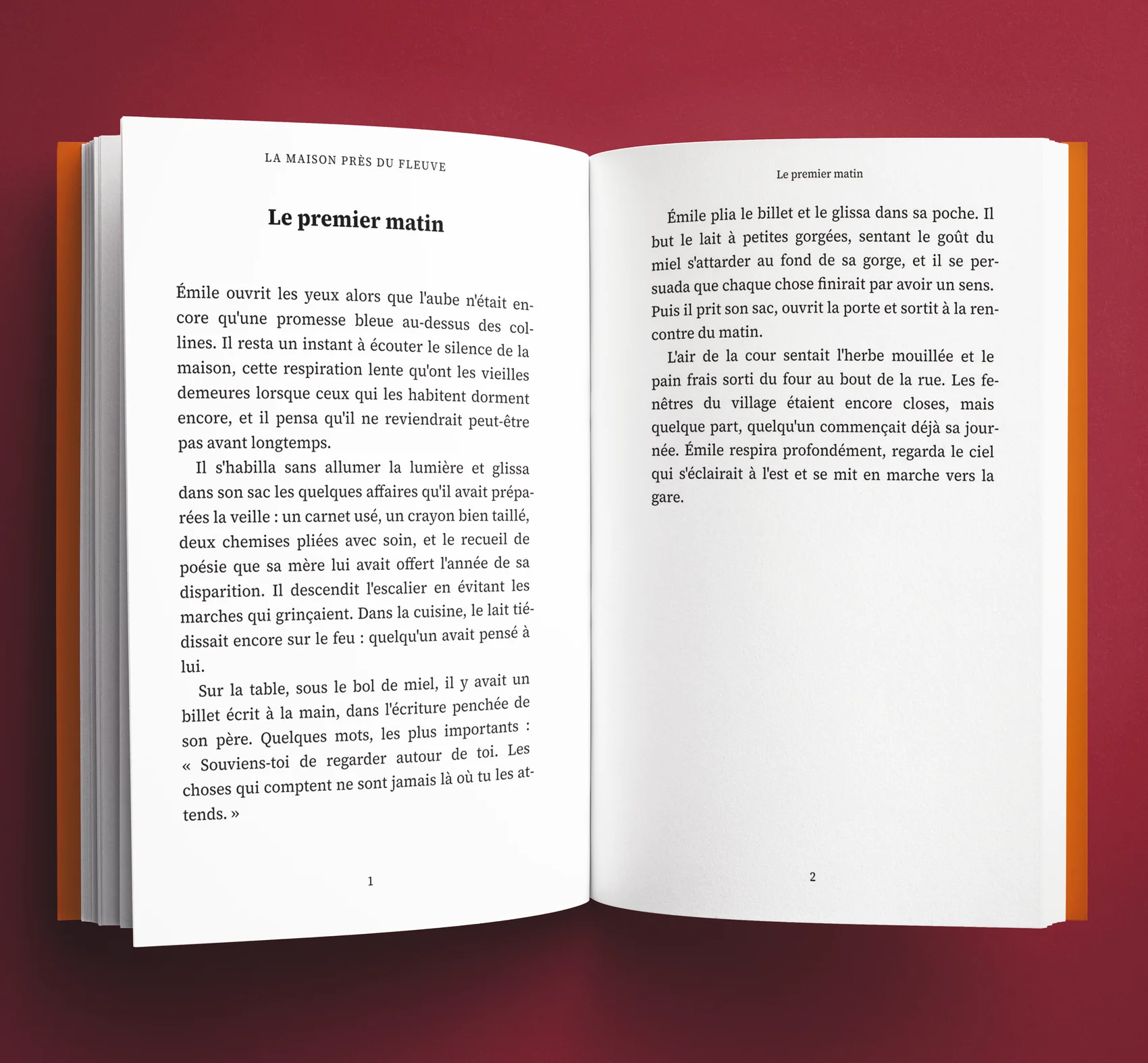 Livre papier Inkael ouvert, mis en page avec une typographie éditoriale